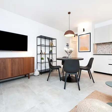 Modern And Cozy Salt & Pepper In Heart Of * Rovinj